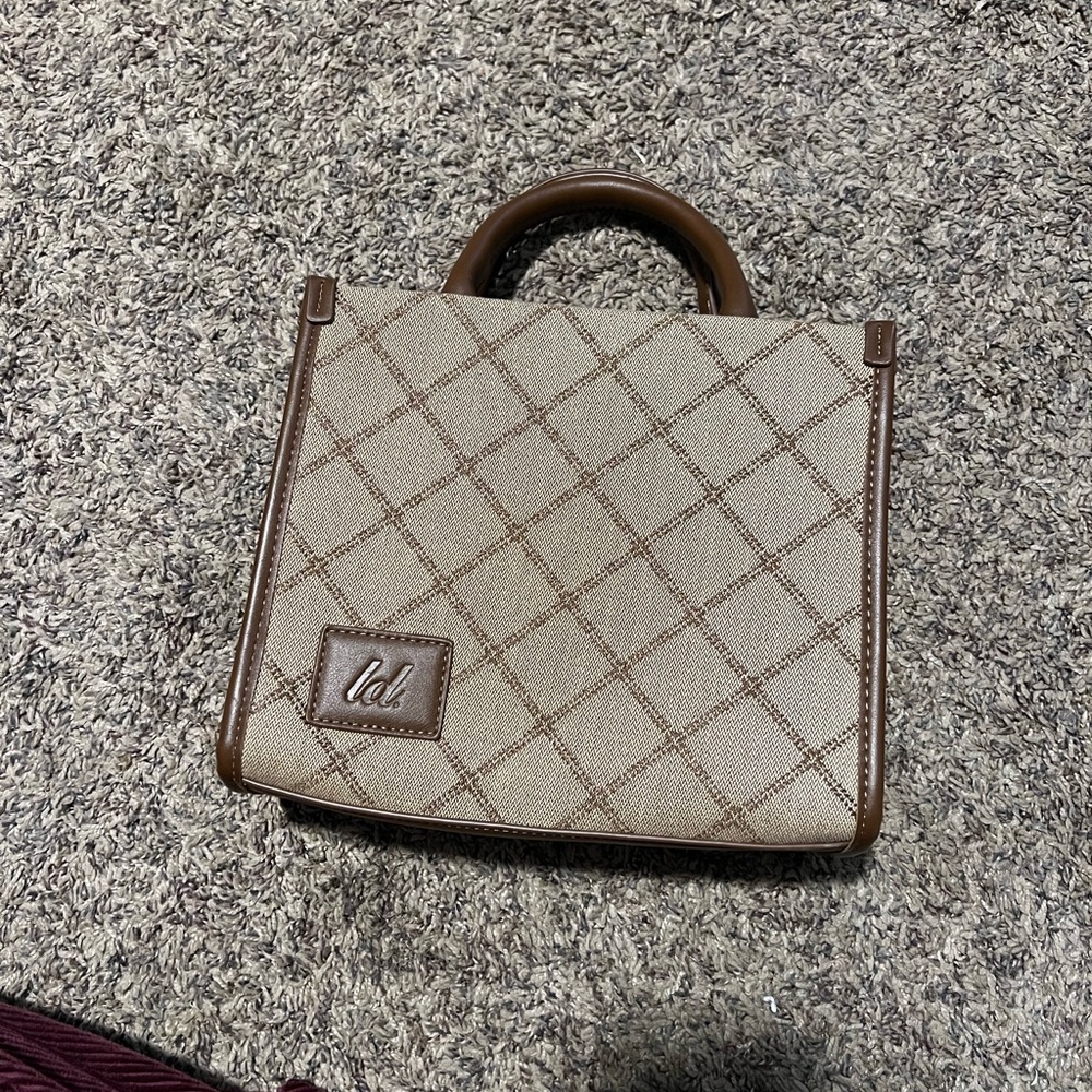 Elegant Brown and Tan Purse, NWOT - Picture 2 of 3